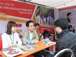 Image ĐH công nghệ Giao thông vận tải mở "Ngày hội tư vấn tuyển sinh 2018"