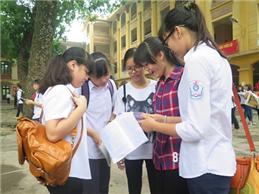 Image 95.000 thí sinh Hà Nội làm thủ tục dự thi lớp 10