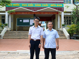 Image Thí sinh có điểm thi cao nhất tại tỉnh Phú Yên chia sẻ bí quyết học giỏi môn tiếng Anh