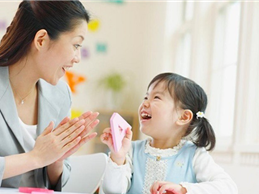 Image Muốn con tự giác học bài buổi tối, mẹ đừng ép mà hãy thực hiện đúng 3 phương châm này