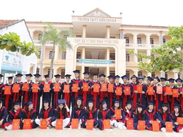 Image Nghệ An: 2 lớp học trường làng có 100% học sinh đỗ vào Đại học tốp đầu