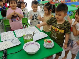 Image Mong mỏi của phụ huynh trước thềm năm học mới 2018-2019