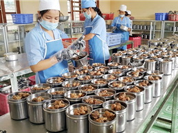 Image Hà Nội chú trọng đảm bảo ATTP tại bếp ăn trường học
