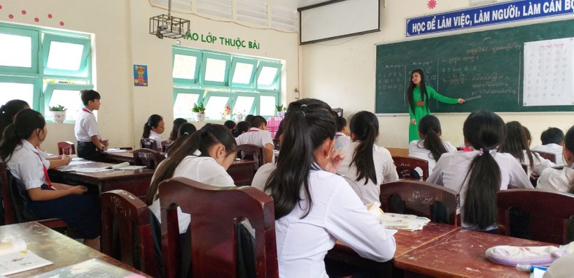 Image 'Giữ lửa' văn hóa dân tộc