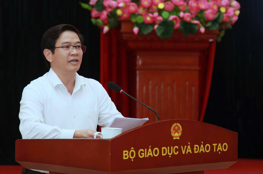 Image Góp ý hoàn thiện Đề án đưa tiếng Anh thành ngôn ngữ thứ 2 trong trường học