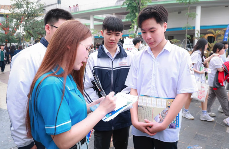 Image Thu hút học sinh vào trường nghề: Liên tục đổi mới, nâng cao chất lượng