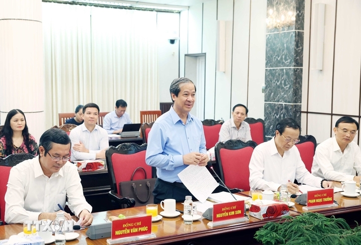 Image Tổng Bí thư: Bảo đảm đủ trường, lớp, giáo viên, chấn chỉnh tiêu cực trong giáo dục